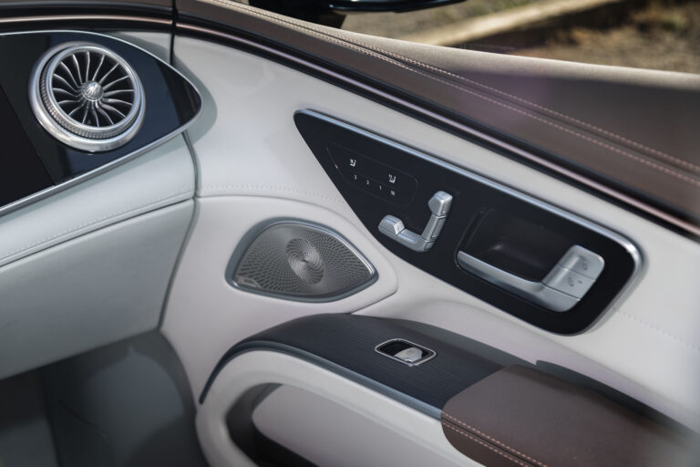 2023 Mercedes EQS EQS 450 4MATIC Sedan Exclusive Interior Images