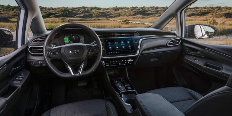 2023 Chevrolet Bolt EV 1LT Interior Images