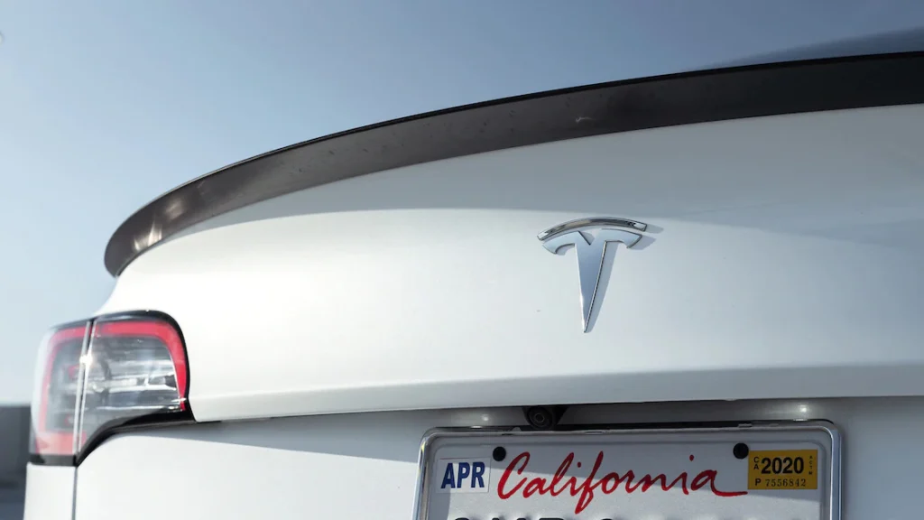 2023 Tesla Model 3 Exterior Image 10
