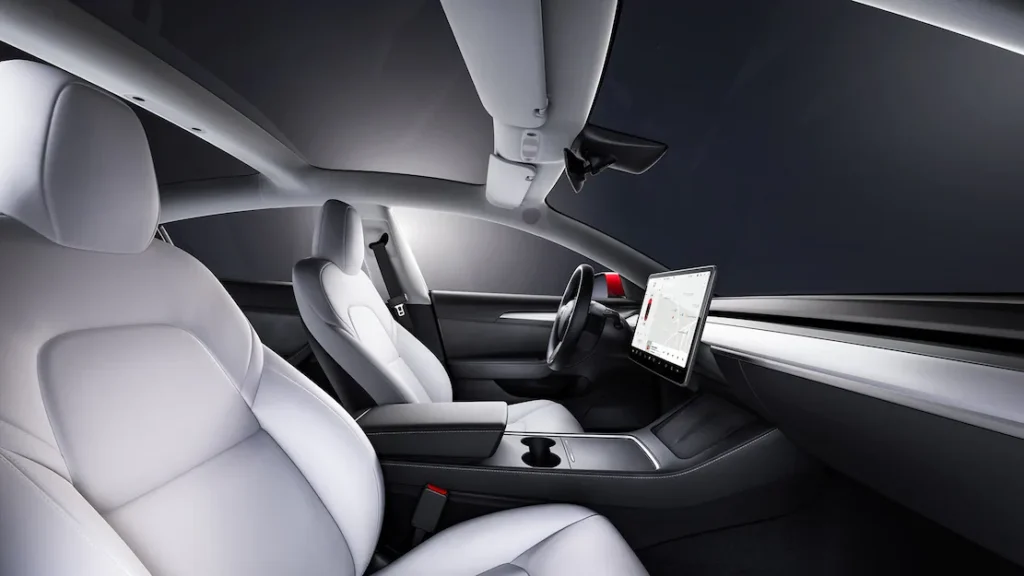 2023 Tesla Model 3 Interior Image 3