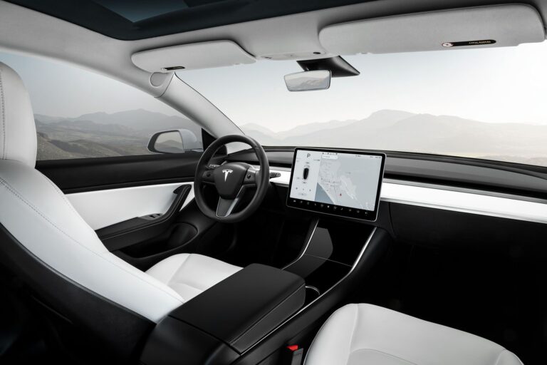 2023 Tesla Model 3 Rear-Wheel Drive Interior Images