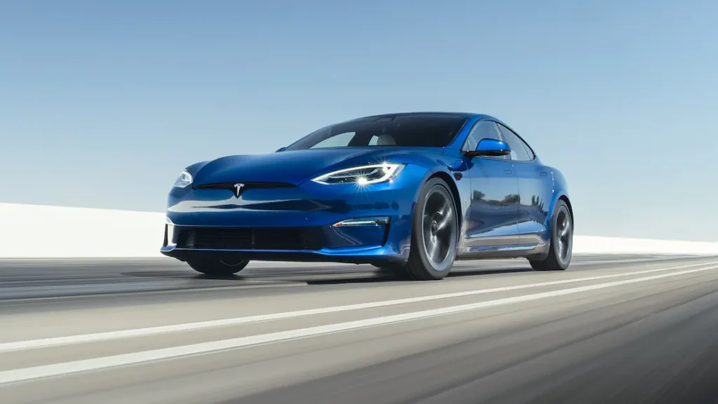 2023 Tesla Model S Exterior Image 1