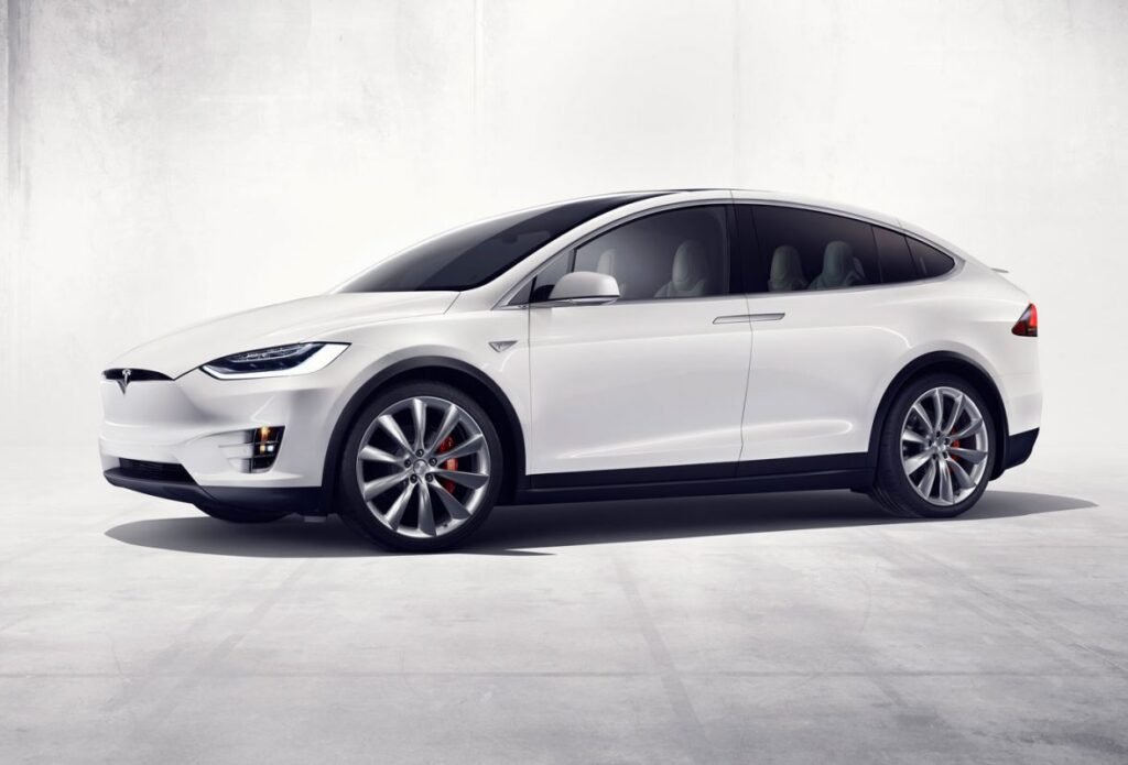 2023 Tesla Model X Exterior Image 5
