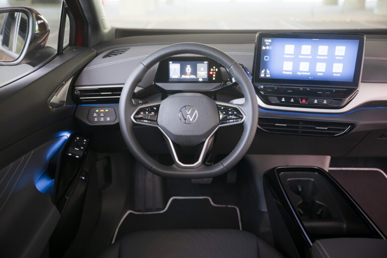 2023 Volkswagen ID.4 AWD Pro Interior Images