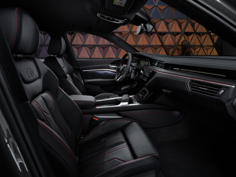 2024 Audi Q8 e-tron Prestige Interior Images