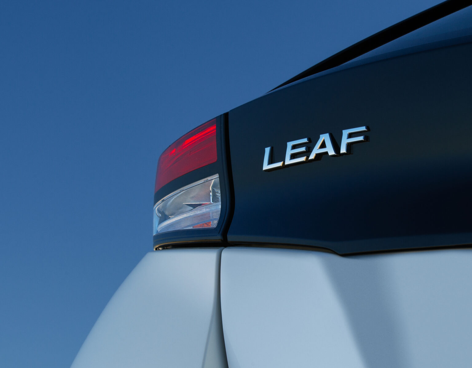 2023 Nissan Leaf Exterior Image 46