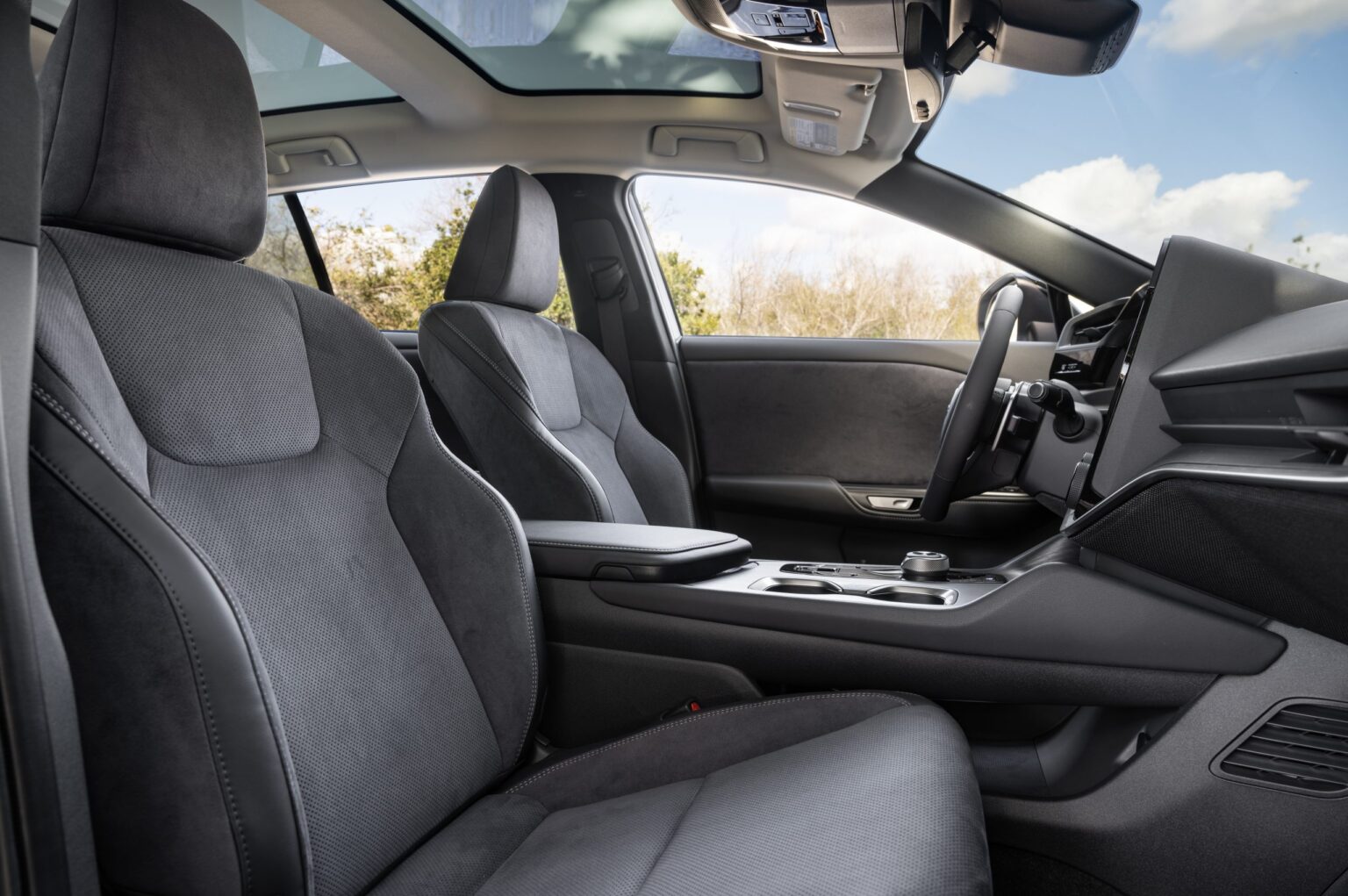 2023 Lexus RZ 450e Interior Image 5
