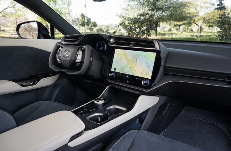 2023 Lexus RZ 450e Premium Interior Images