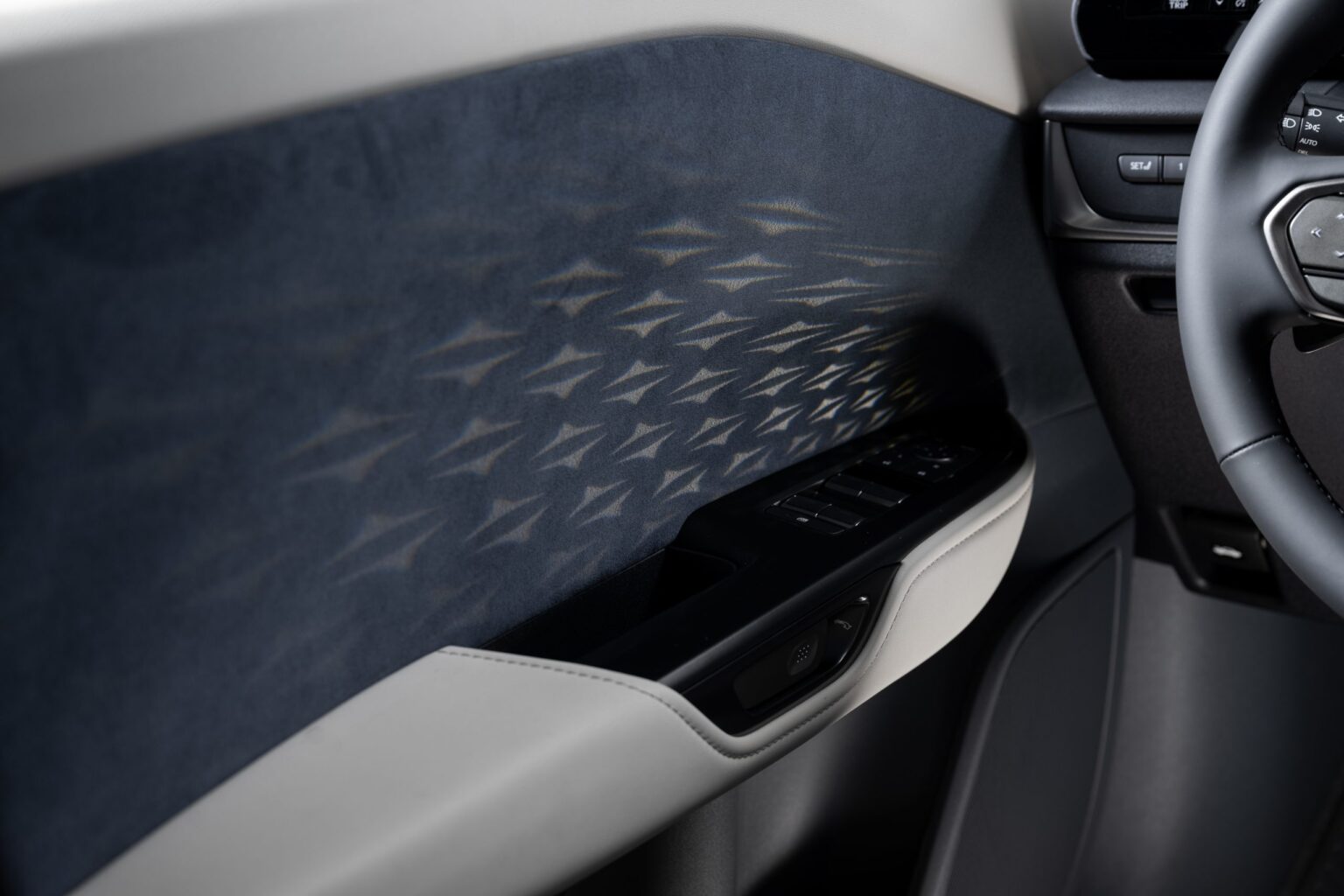 2023 Lexus RZ 450e Interior Image 7