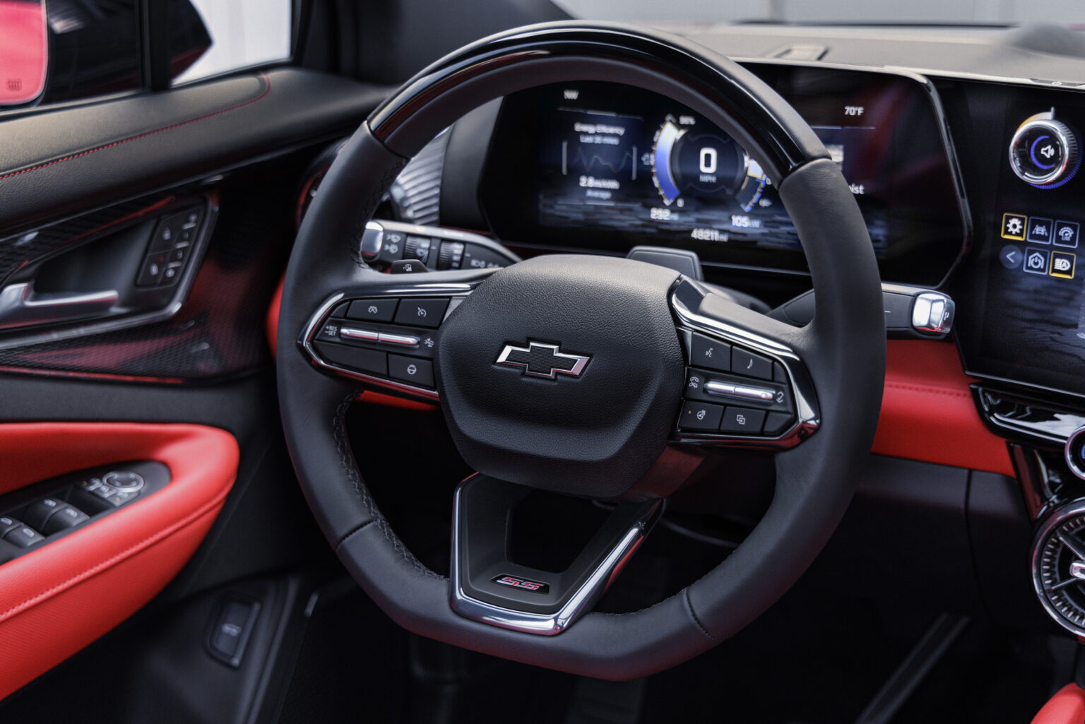 2023 Chevrolet Blazer EV Interior Image 2