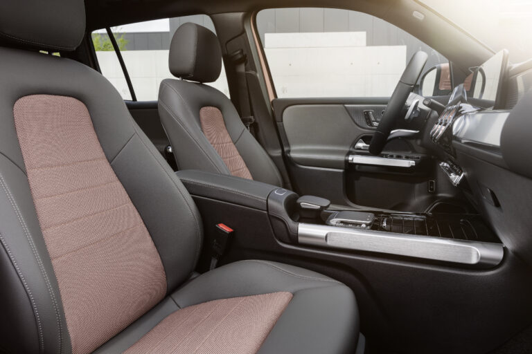 2023 Mercedes EQB SUV EQB 250+ SUV Exclusive Interior Images