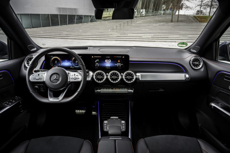 2023 Mercedes EQB SUV EQB 350 4MATIC SUV Exclusive Interior Images