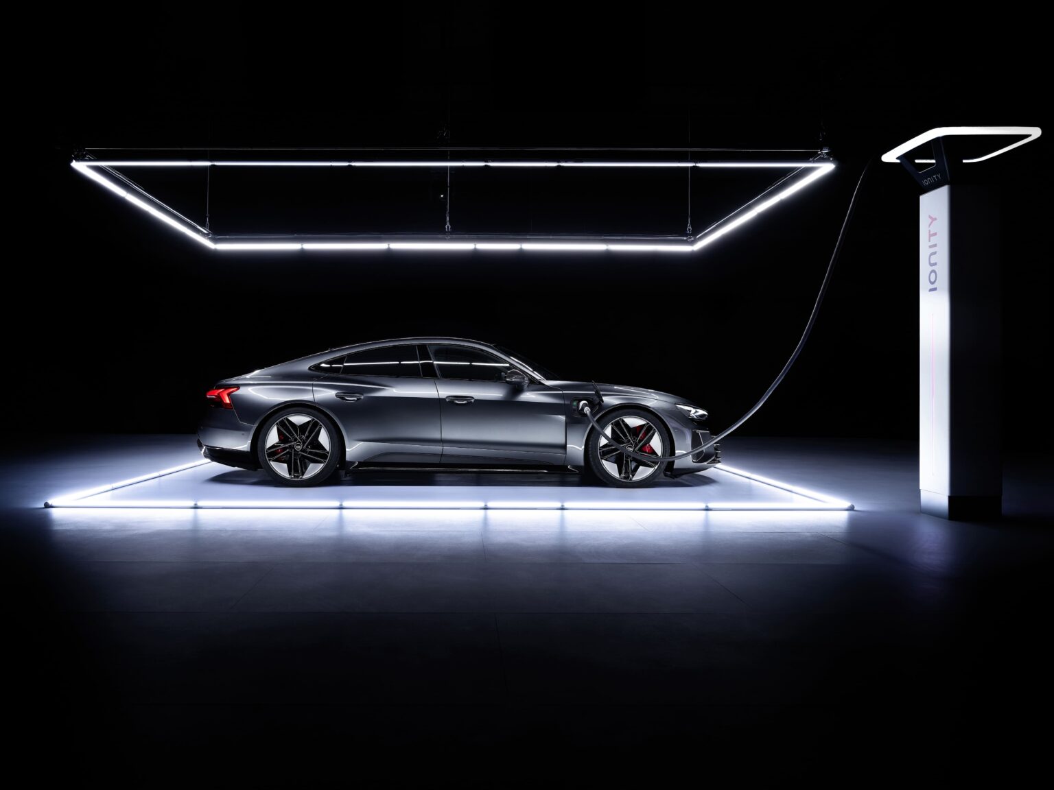 2023 Audi e-tron GT Exterior Image 69