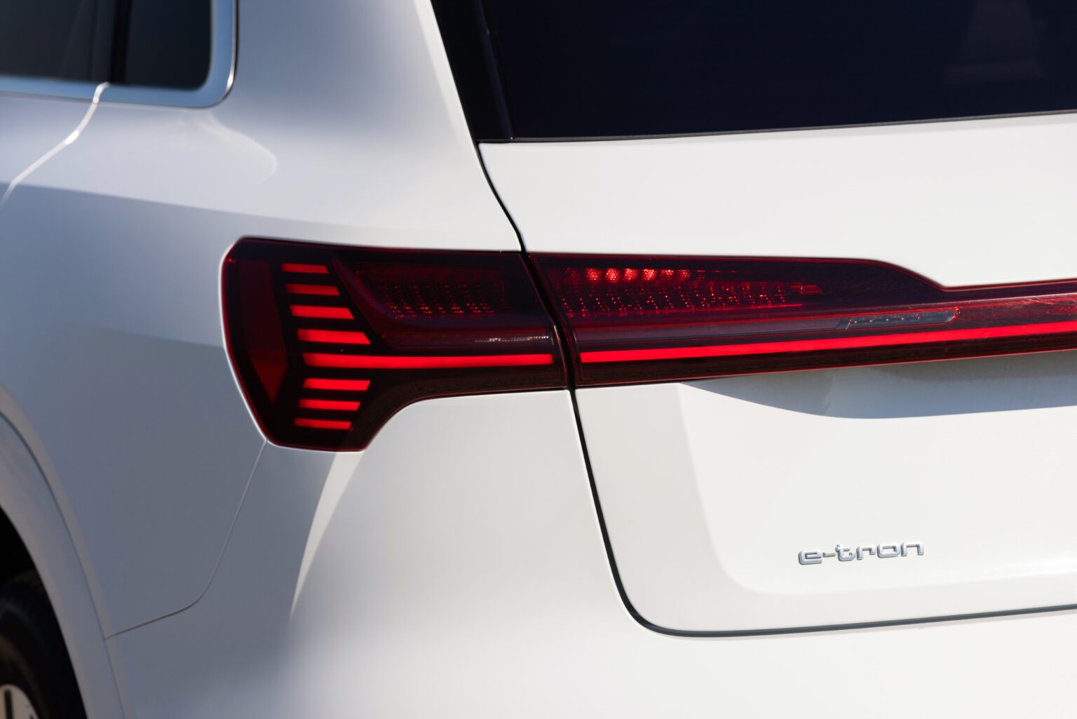 2023 Audi e-tron Exterior Image 31
