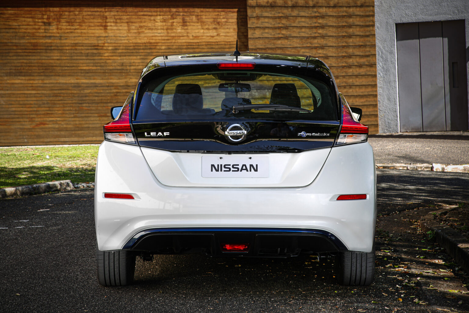 2023 Nissan Leaf Exterior Image 38