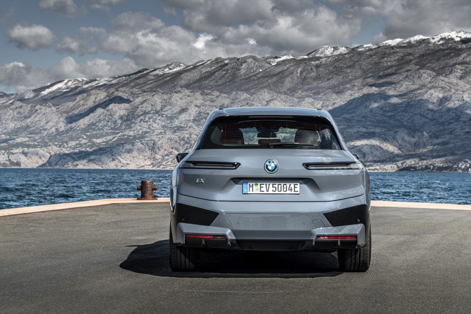 2023 BMW iX Exterior Image 18
