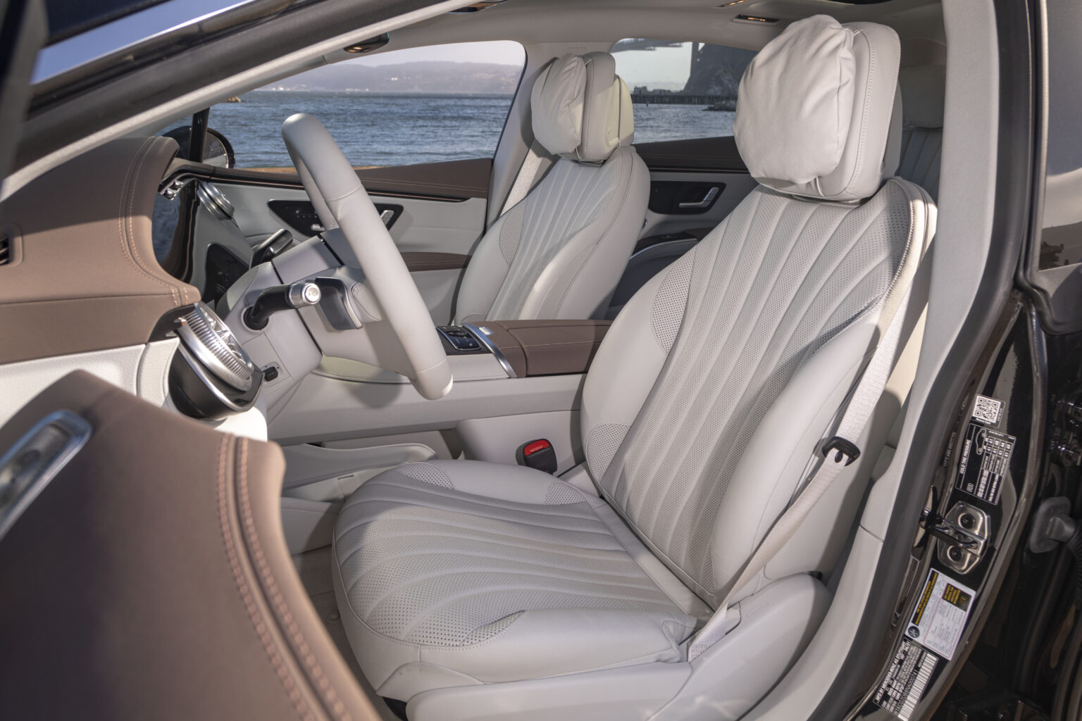 2024 Mercedes EQS Interior Image 8