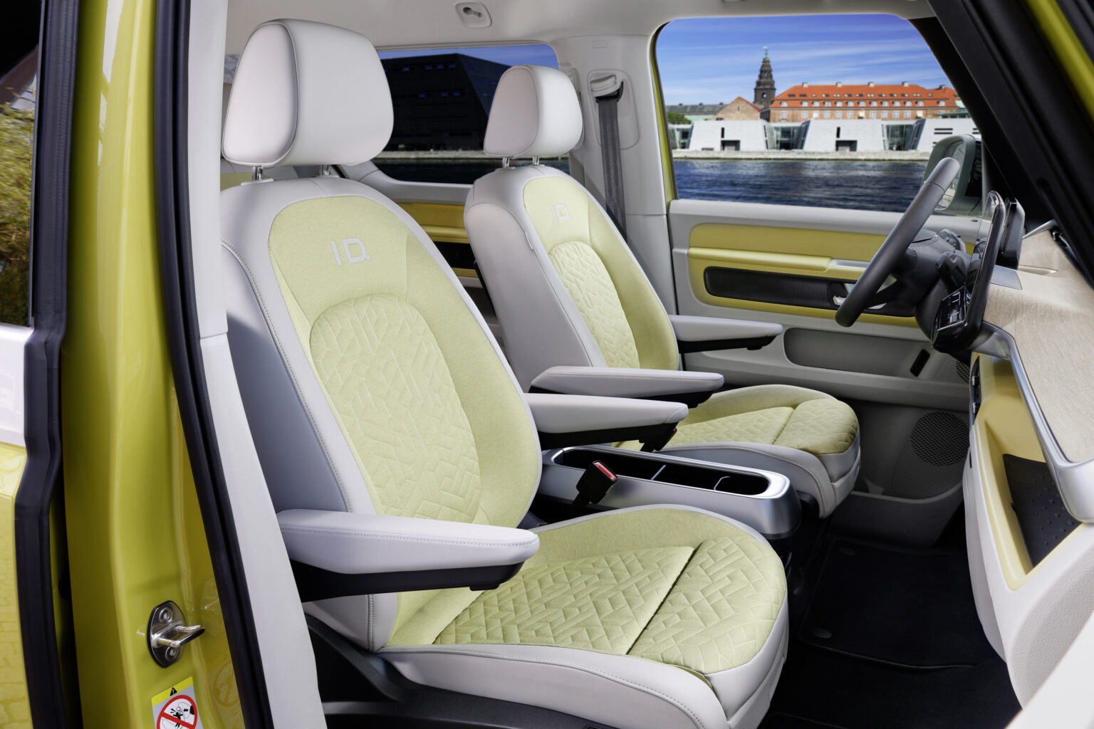 2023 Volkswagen ID.Buzz Interior Image 3