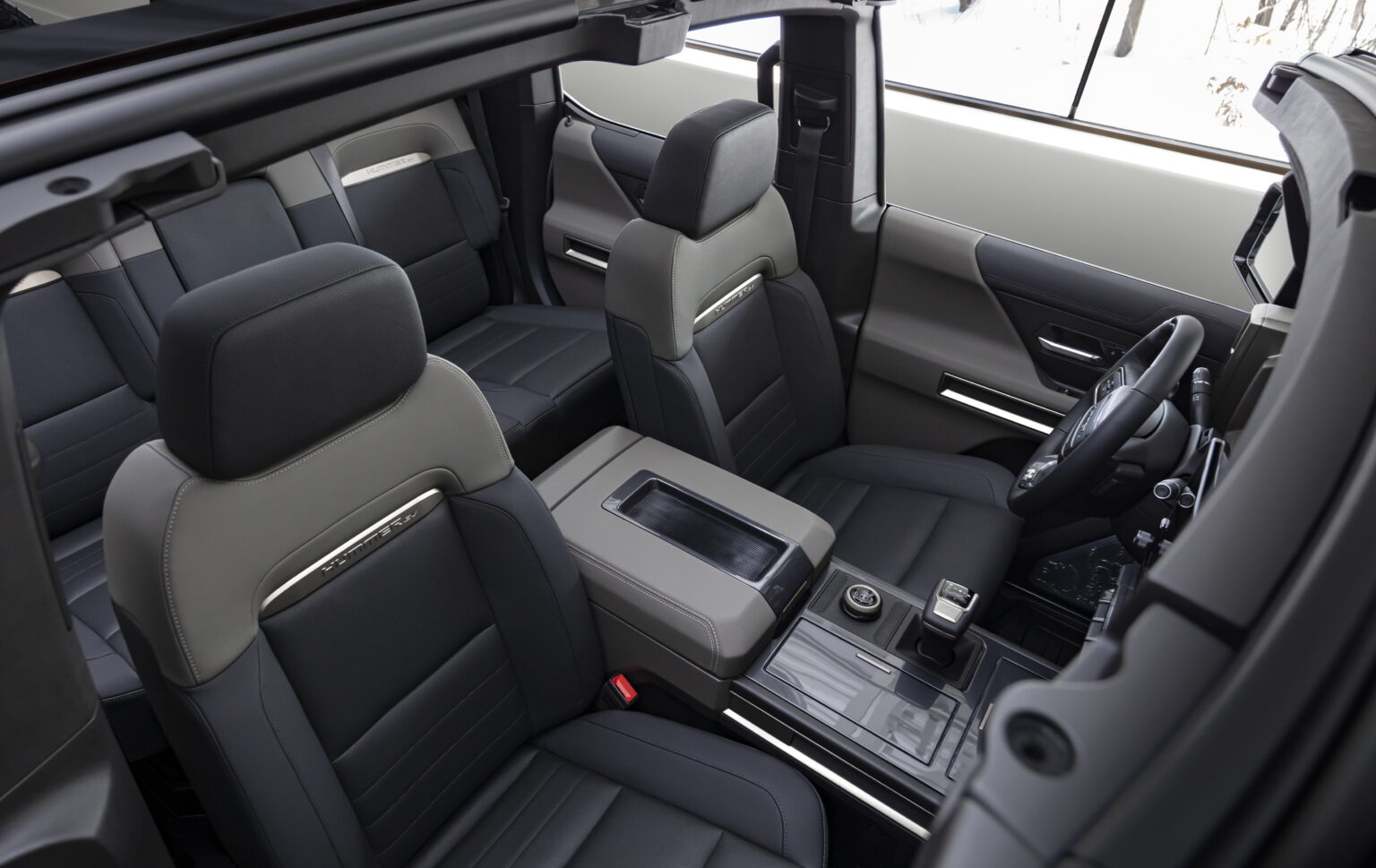 2023 GMC Hummer EV SUV Interior Image 2