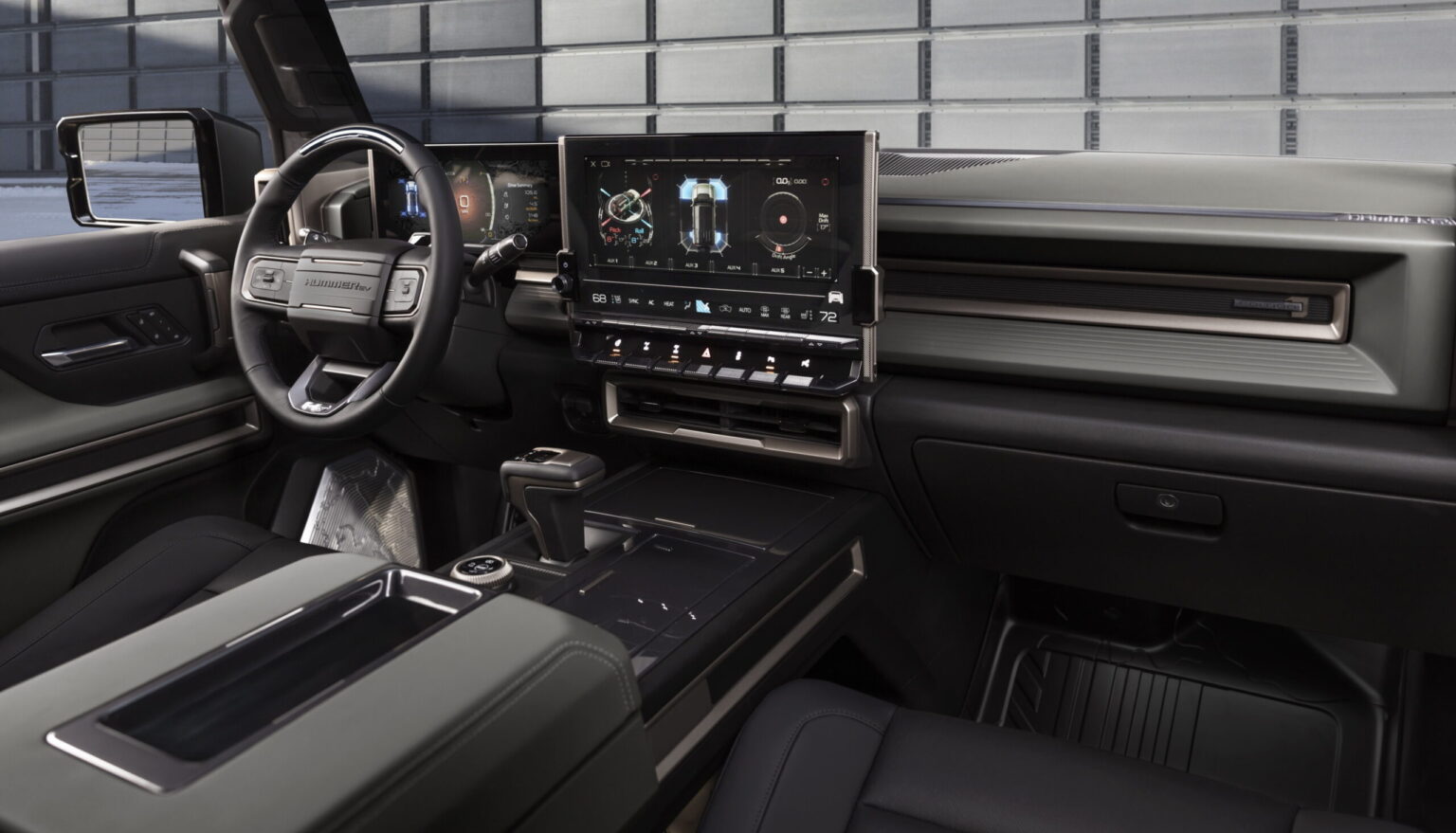 2024 GMC Hummer EV SUV Interior Image 2