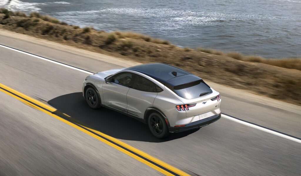 2023 Ford Mustang Mach-E Exterior Image 4