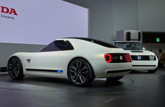 Honda's Electric Sports Car Unveiled!