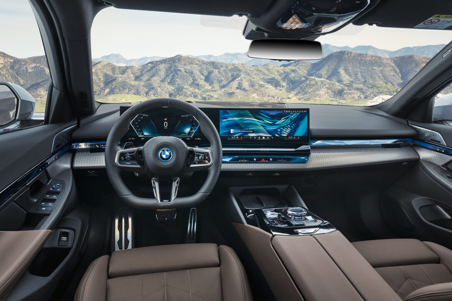 2024 BMW i5 Interior Image 2
