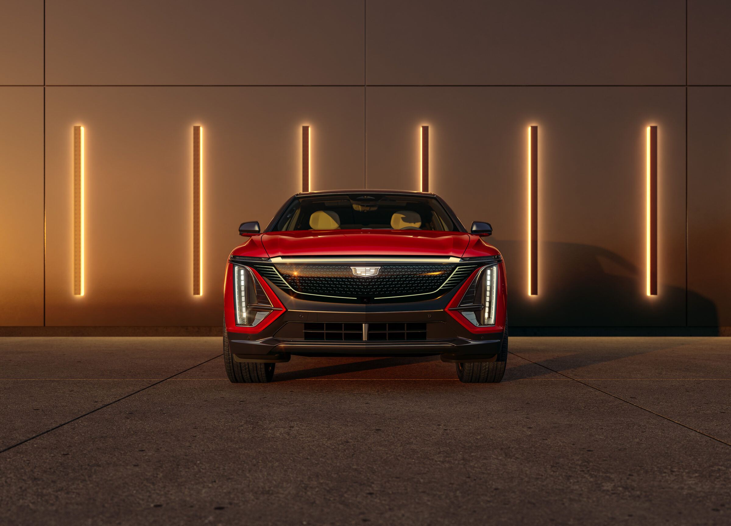 2024 Cadillac Lyriq RWD 314 Miles Range Revealed! QW