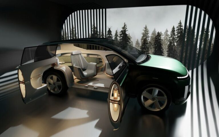 2024 Hyundai Ioniq 7 Interior Image 7