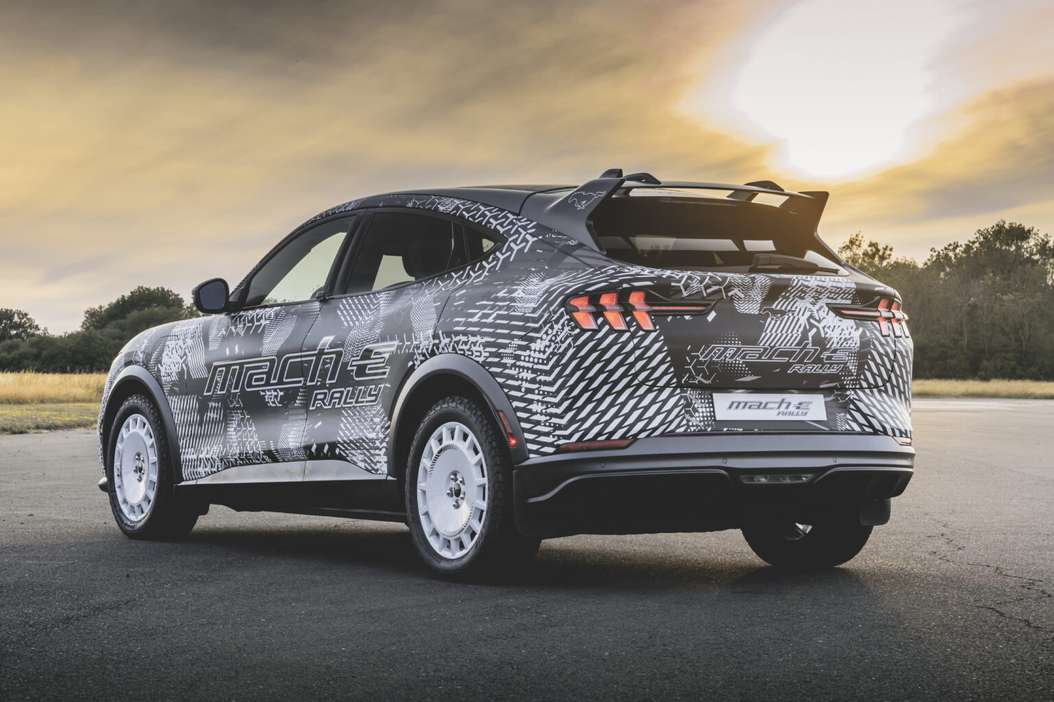 2023 Ford Mustang Mach-E Rally Exterior Image 3