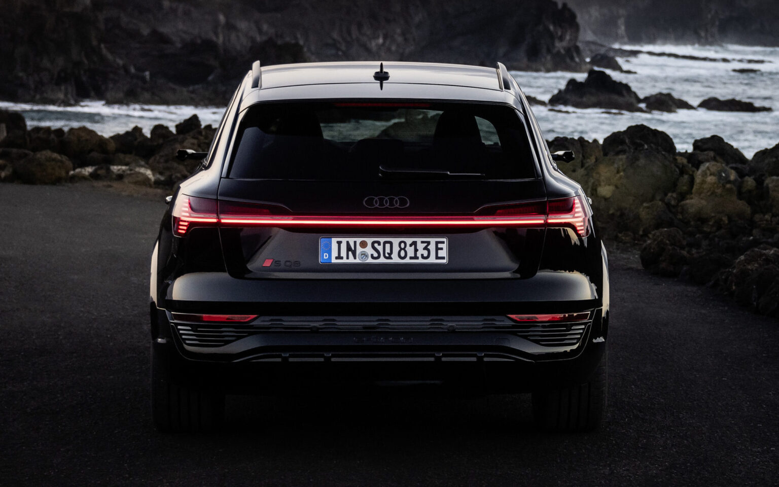 2024 Audi SQ8 e-tron Exterior Image 18