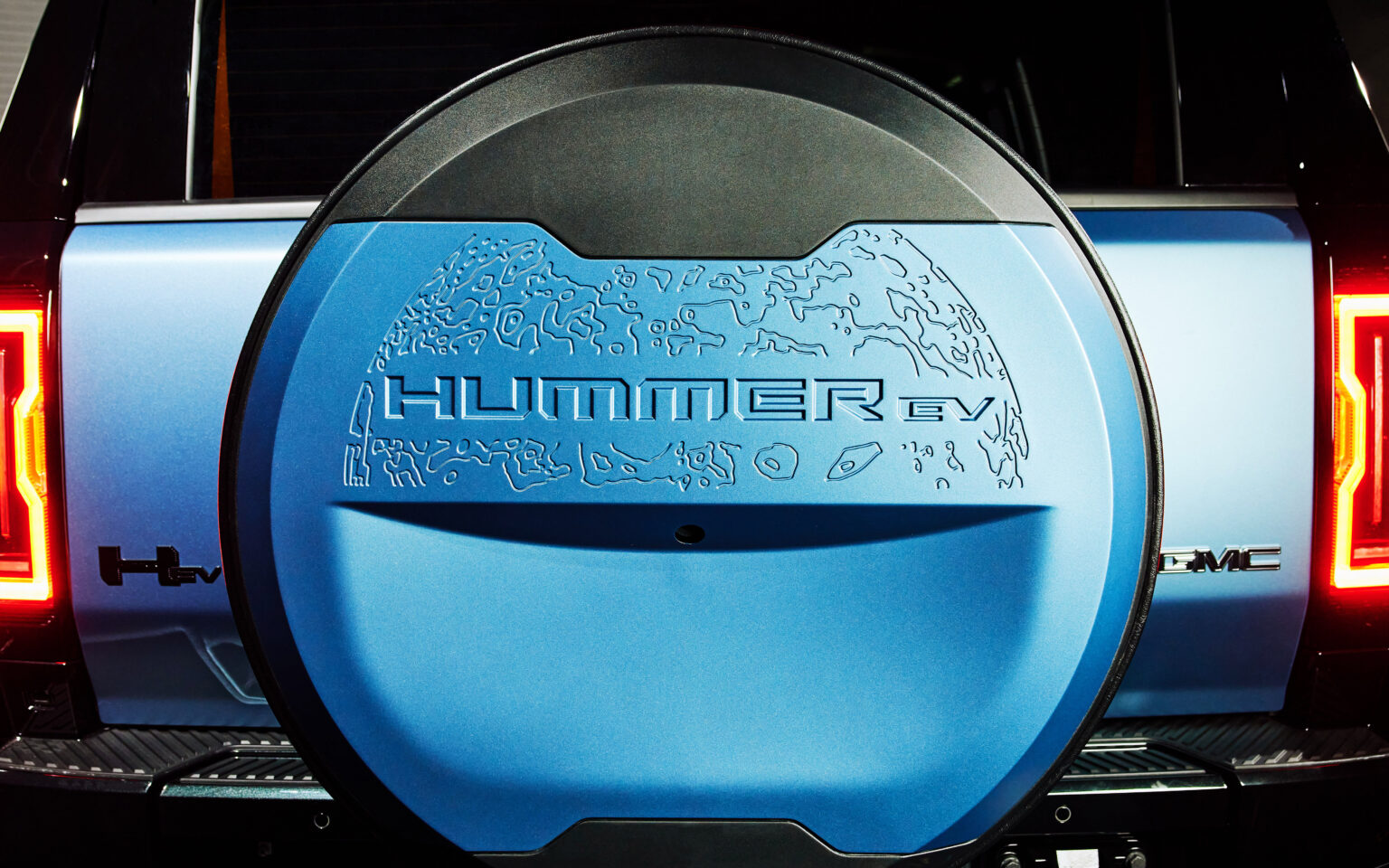 2024 GMC HUMMER EV Omega Edition SUV Exterior Image 3