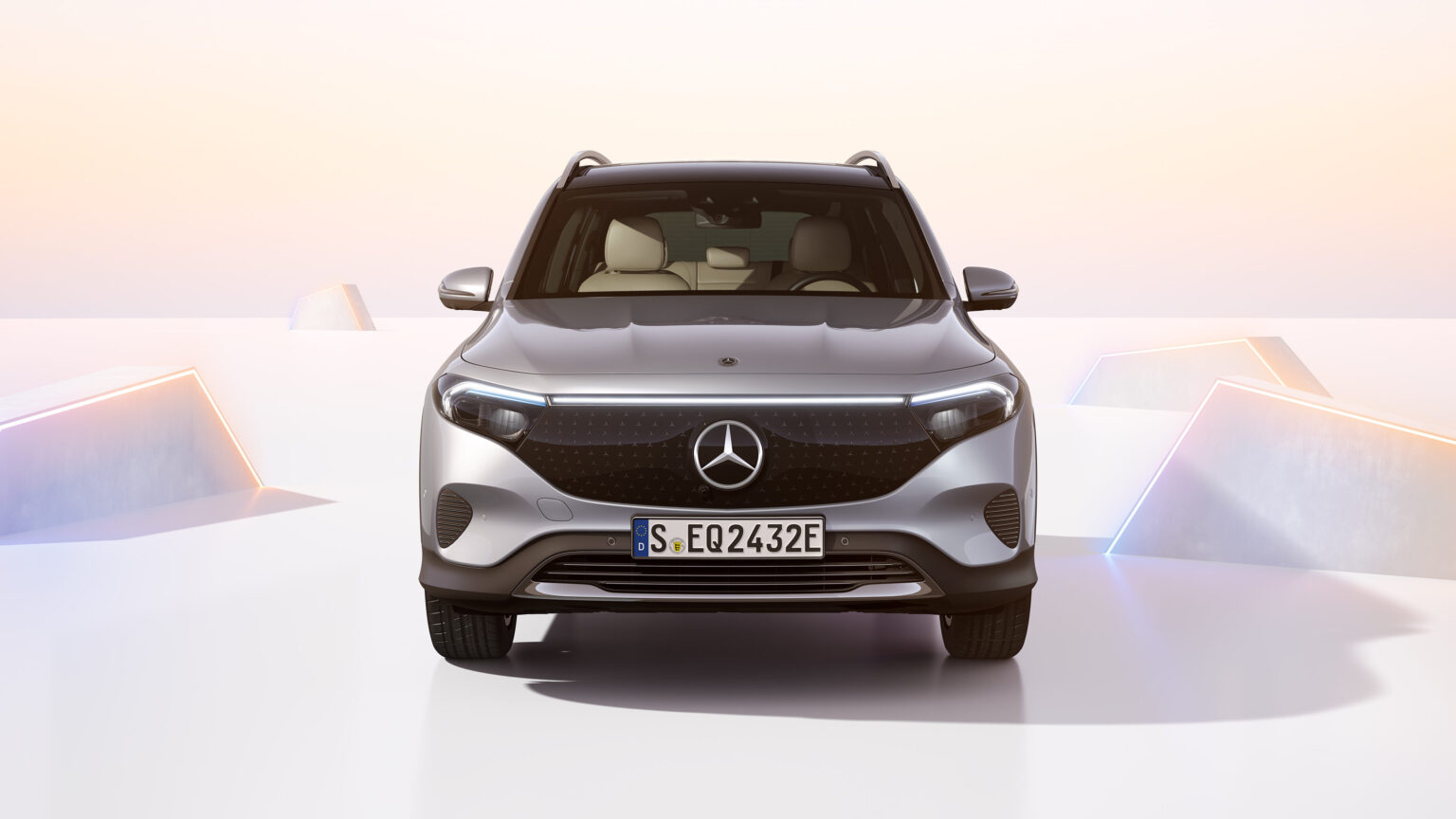 2024 Mercedes-Benz EQB Exterior Image 5