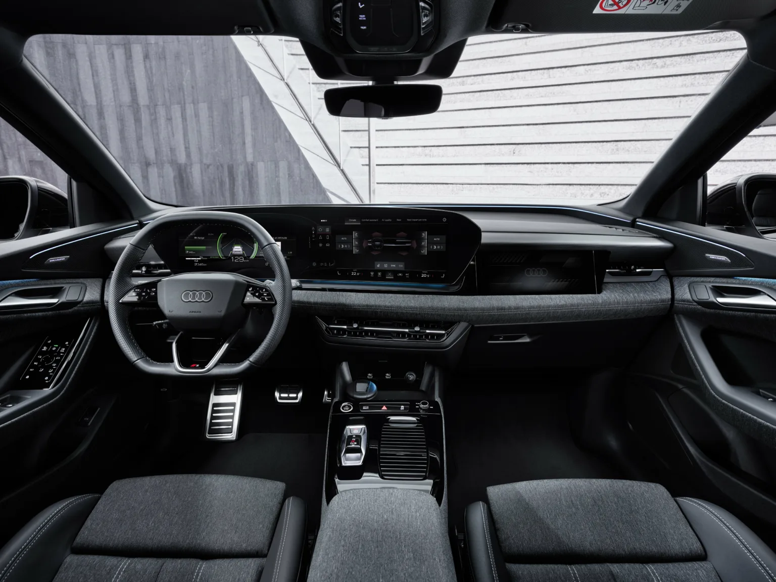 2024 Audi Q6 e-tron Interior Image 6