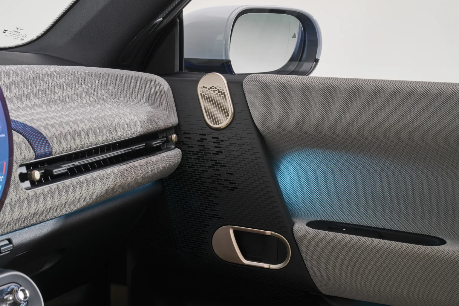 2024 Mini Cooper SE Interior Image 7