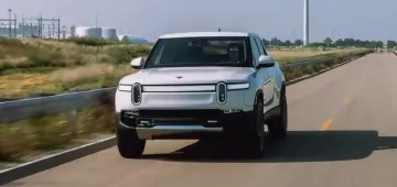 New 2023 Rivian R1T Review: How It Hits 410 Miles on a Single Charge!