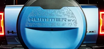 Space-Inspired Hummer EV Omega Paint: GMC&#8217;s Latest Breakthrough!