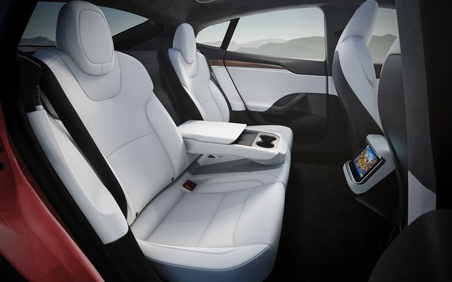 2023 Tesla Model S Interior Image 23
