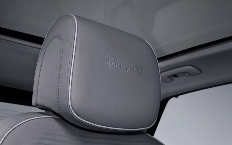 Hyundai Ioniq5 Disney100 Platinum Edition interior image 5