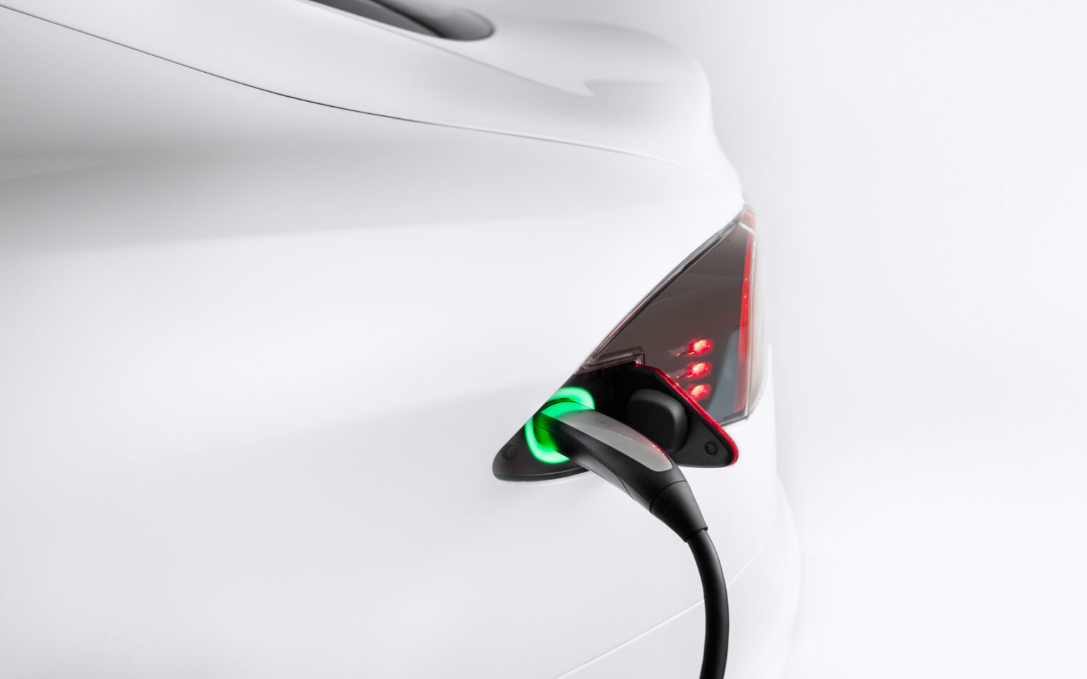 2023 tesla free supercharging cable