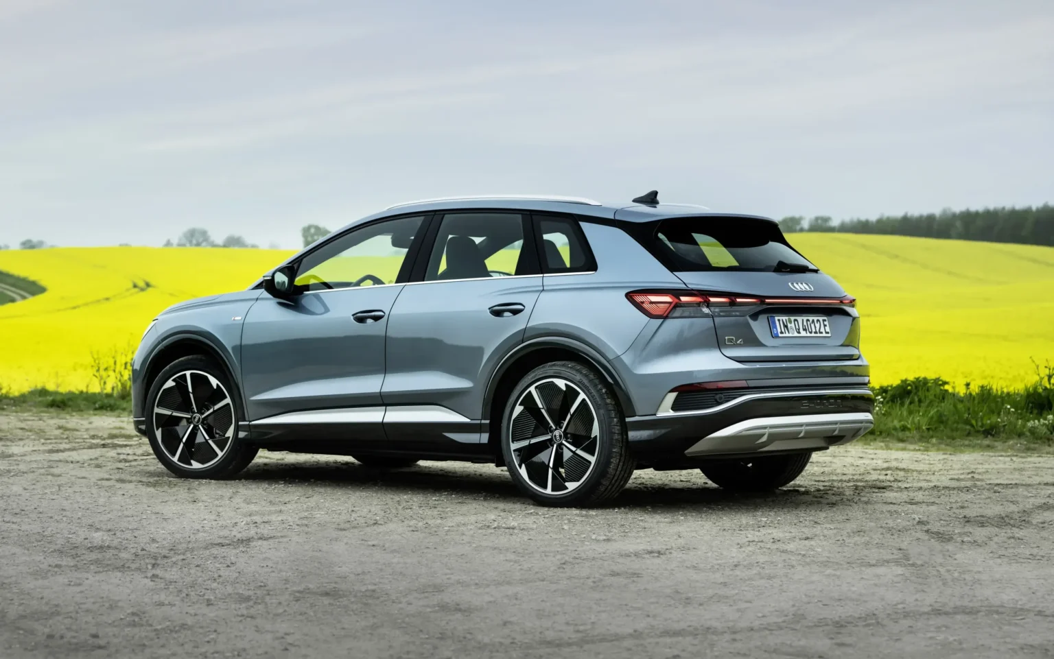 best small electric suv q4 3
