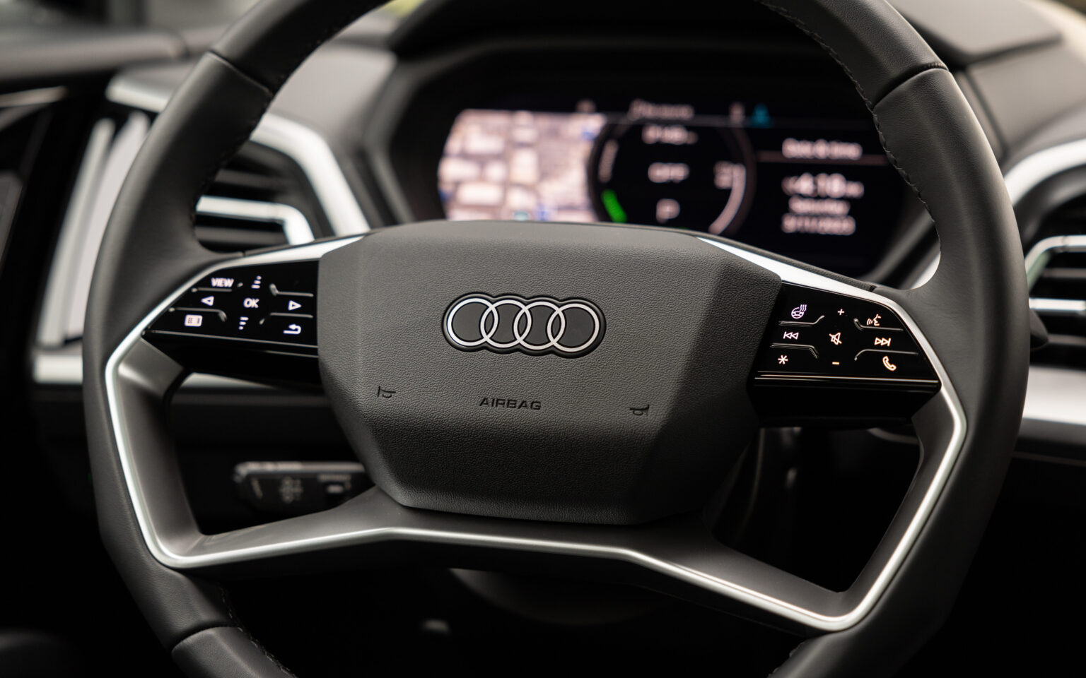 2024 Audi Q4 Sportback e-tron Interior Image 3