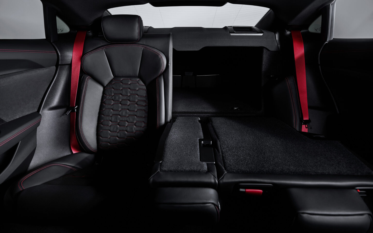 2024 Audi RS e-tron GT Interior Image 7