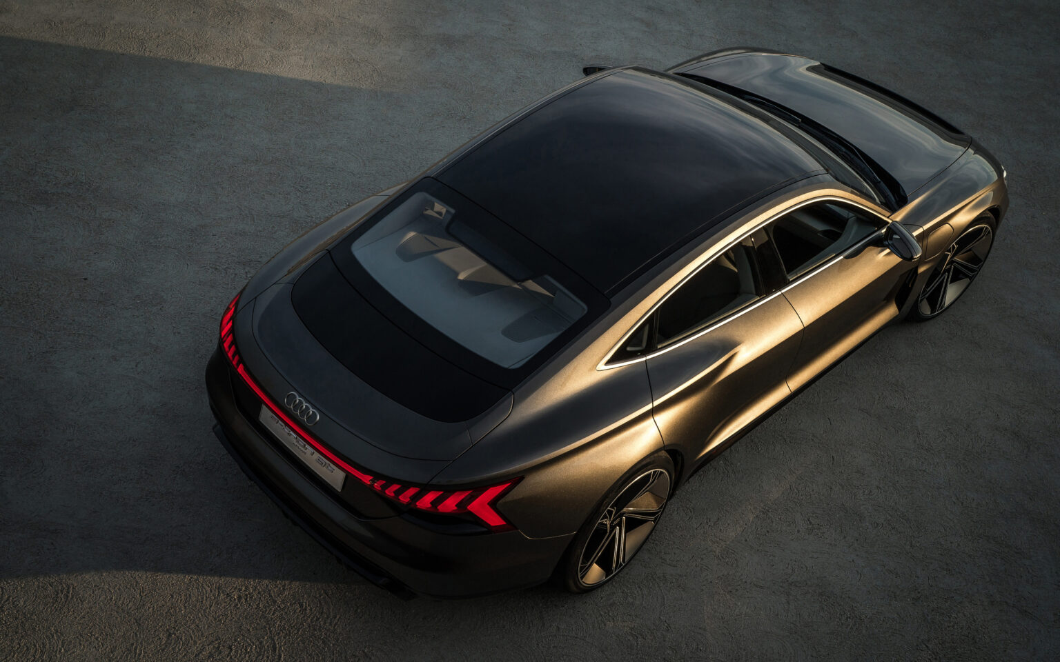 2024 Audi e-tron GT Exterior Image 16
