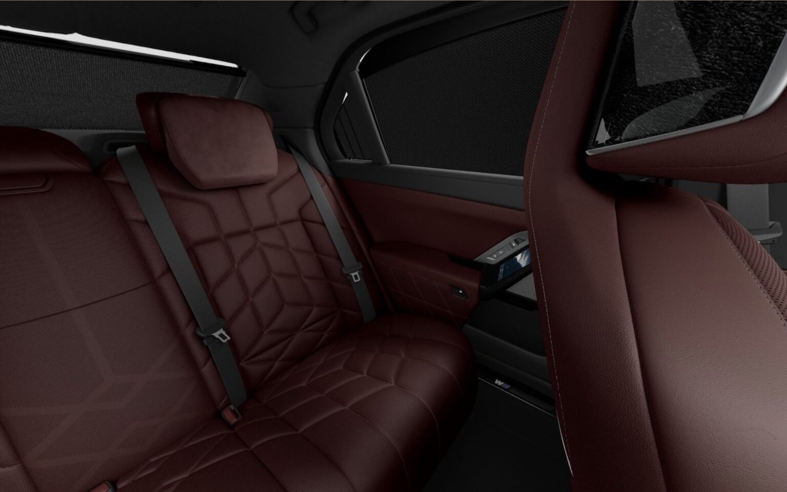 2024 BMW i7 M70 Interior Image 6