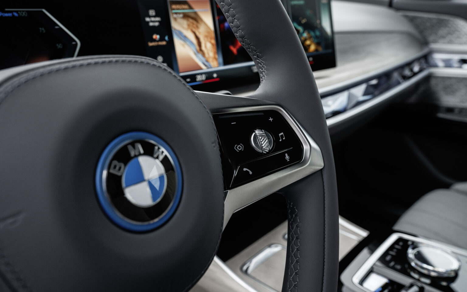 2024 BMW i7 Interior Image 7