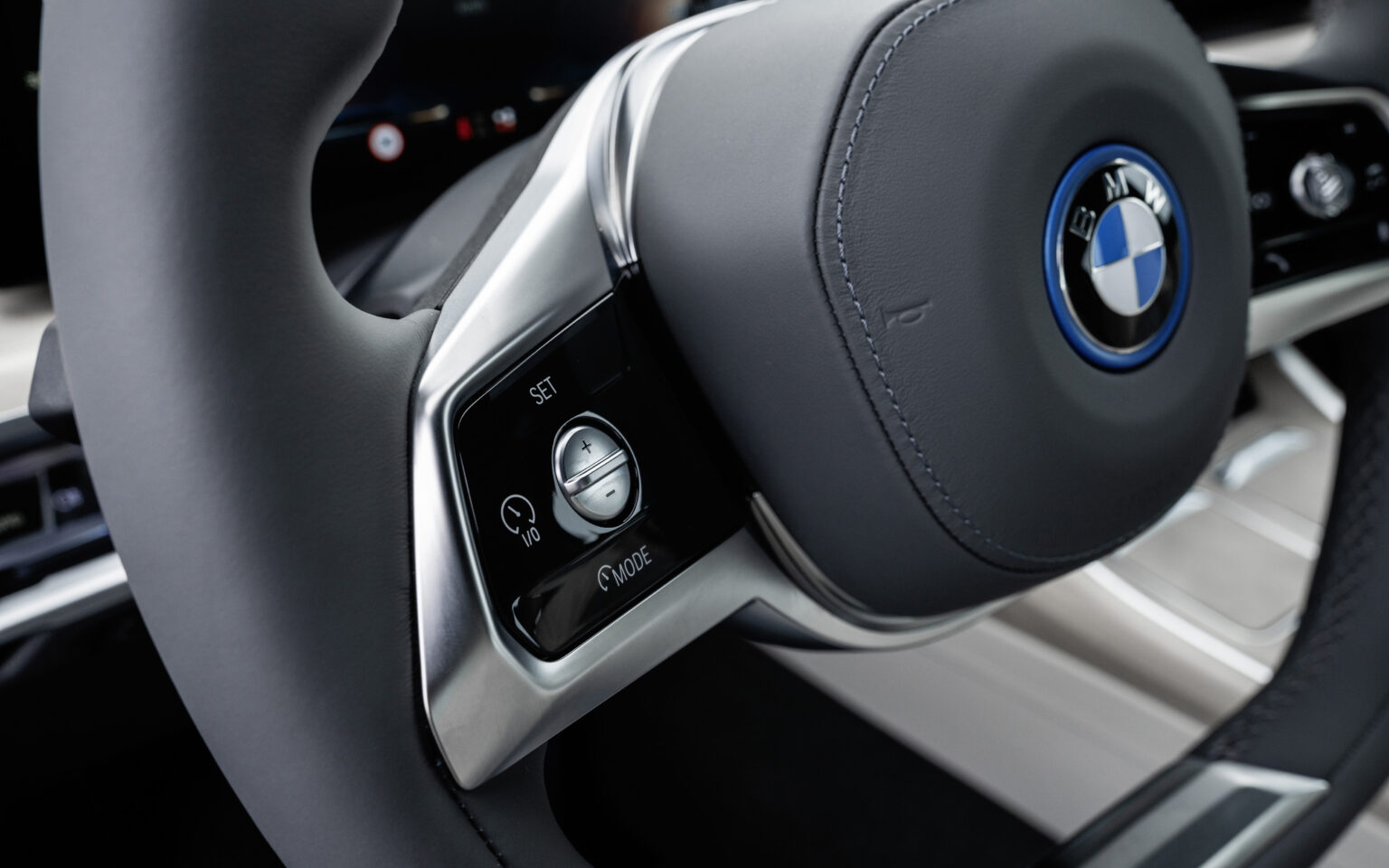 2024 BMW i7 Interior Image 8