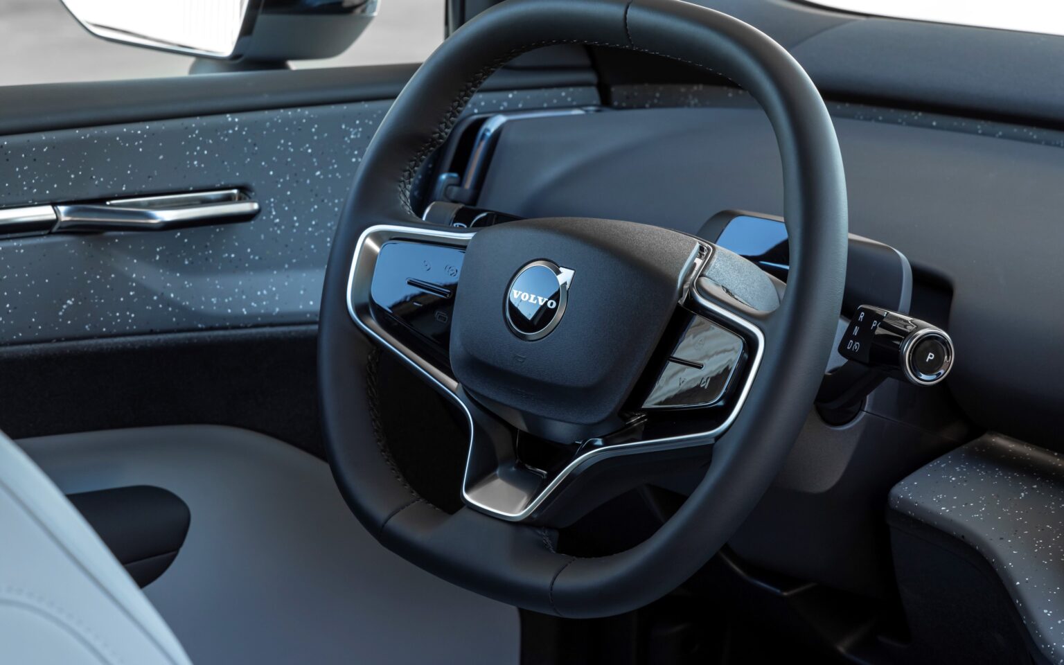2024 Volvo EX30 Interior Image 16
