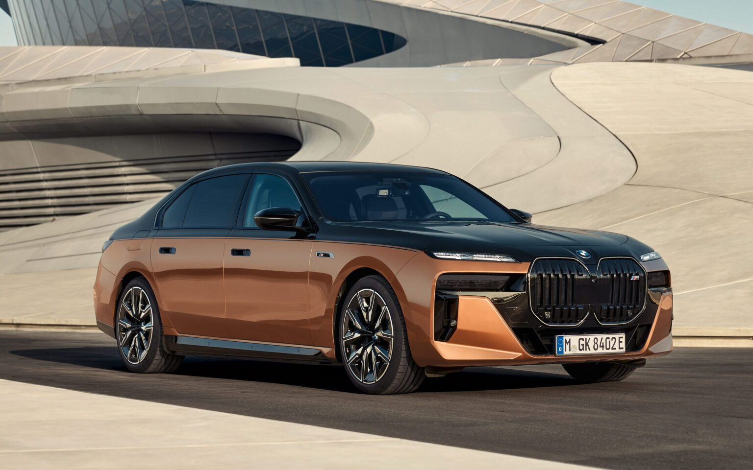 BMW i7 Autos Awards 2023 exterior image 5