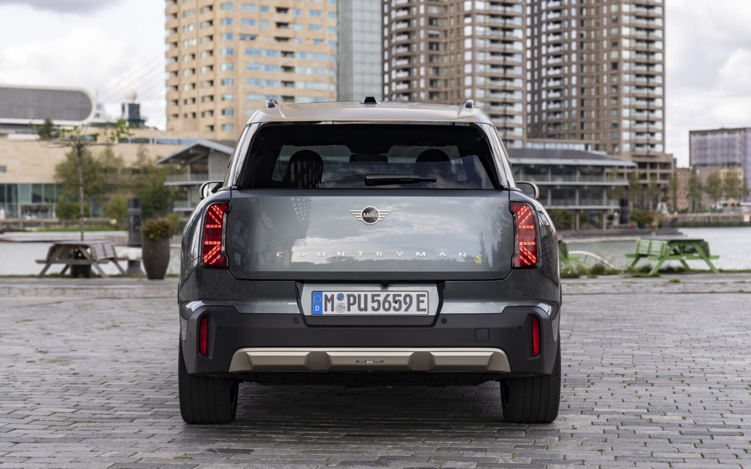 best small electric suv countryman 4